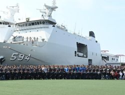Sailing Campur Bersama KRI Semarang -594,TNI AL Wujudkan Generasi Muda Cinta Bahari