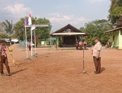 SMP Negeri 1 Kedokan Bunder Gelar Kepramukaan di Bumi Perkemahan Galuh Taruna Bantalyon Infanteri 321/GT Kostrad Majalengka