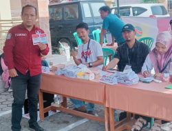Salurkan Hak Suaranya di TPS 03,Lurah Jatibarang Baru Pinta Warga Kondusif