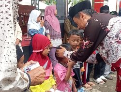 Santunan Anak Yatim dan Jompo Warnai Gelaran Tradisi Sedekah Bumi Desa Mekargading