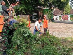 Koramil 03/Serengan Gandeng Kelurahan Kerja Bakti Jumat Bersih