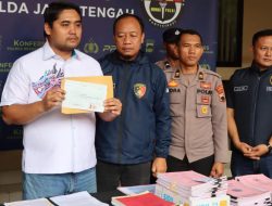 Uang DD Dipakai Untuk Karaoke, Mantan Kades Kedungbokor Ditangkap Polisi