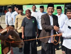 Brigjen TNI Rikas Hidayatullah Sholat Idul Adha Bareng Masyarakat Bandar Lampung di Makorem 043/Gatam