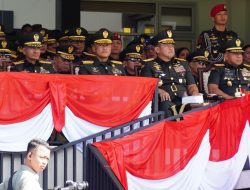 Anugerahkan Adhi Makayasa kepada Taruna Berprestasi,KASAD Tutup Pendidikan Taruna Akmil
