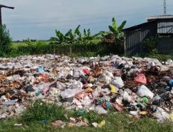 Tumpukan Sampah Jadi Polemik, Tokoh Pemuda Sleman Indramayu Bereaksi