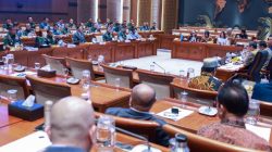 Panglima TNI,Menhan RI dan Komisi I DPR RI Bahas Penyesuaian Anggaran 2026