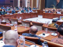 Panglima TNI,Menhan RI dan Komisi I DPR RI Bahas Penyesuaian Anggaran 2026