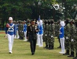 Danrem 043/Gatam Tutup Diksar SMA Kebangsaan Angkatan ke-13 Tahun 2025