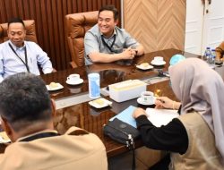 GM PT KPI RU VI Balongan dan Bupati Indramayu Bahas Realisasi Buffer Zone