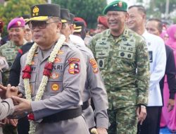 Pangdam XXI/Raden Inten Hadiri Upacara Farewell and Welcome Parade Kapolda Lampung