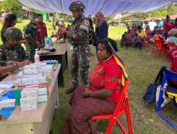 Satgas Yonif 521/DY Tingkatkan Layanan Kesehatan Rutin di Distrik Kelila