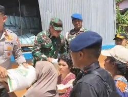 Pangdam I/BB dan Kapolda Sumut Pantau Pembagian Beras di Gudang Bulog Sibolga