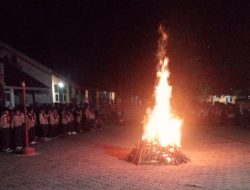Prosesi Api Unggun Persami Gabungan Jadi Magnet Perhatian Seluruh Peserta