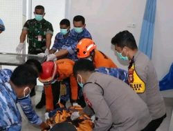 Kapolres Bersama Tim Dokpol Polres Maros Jemput jenazah Korban Pesawat ATR 42-500