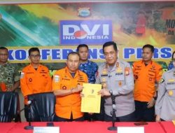 Biddokkes Polda Sulsel Terima 7 Kantong Jenazah Korban Pesawat ATR 42-500