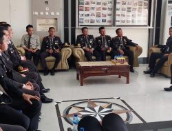 Tekankan Penguatan Kamtibmas,Kapolres Sinjai Coffee Morning Bareng Perwira