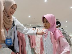 Perwira Pertamina Ajak Anak Yatim dan Berkebutuhan Khusus ke Mall Beli Baju Baru