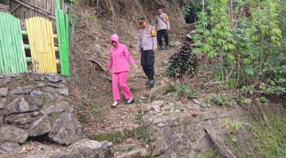 Ria Tenri,Ketua Bhayangkari Sinjai Tengah Setia Temani Suami
