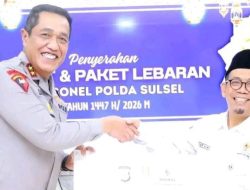Kapolda Sulsel Serahkan Zakat Fitrah kepada BAZNAS, Wujud Peduli Sosial