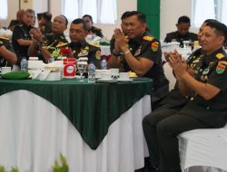 Danrem 043/Gatam Hadiri Tradisi Satuan dan Sertijab Pejabat Kodam XXI/RI
