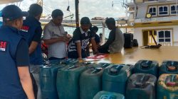 Unit Tipidter Satreskrim Polres Sinjai Pantau Penggunaan BBM Subsidi untuk Kapal Nelayan