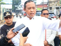 Tri Adhianto Resmikan Perbaikan Jalan Raya Pekayon, Komitmen Beri Kenyamanan Masyarakat