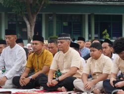 Korem 043/Gatam Gelar Solat Idul Adha Bersama Masyarakat Kota Metro