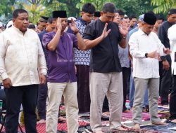 Kodam I/BB Gelar Solat Idul Adha,Pangdam Serahkan Hewan Kurban