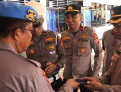 Propam Polres Sinjai Sidak Ponsel Personel,Cegah Judi Online