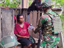 Satgas Pamtas RI-PNG Yonif 645/GY Beri Pelayanan Kesehatan di Sekitar Pos Benawa