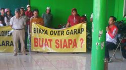 Warga Tugu Jaya Gelar Aksi Protes, Tuntut Transparansi Biaya Over Garap