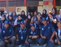 Mahasiswa Unwir Indramayu Edukasi Olah Sampah UPTD SDN 2 Mekargading