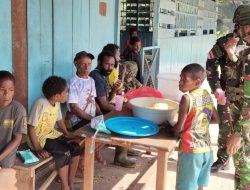 Satgas Yonif 645/GTY Gelar Karya Bakti di Desa Ampera,Pererat Kemanunggalan