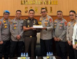 Kajari Sinjai dapat Kejutan dari Kapolres Sinjai, Apa Itu?