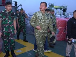 Kasad Berangkatkan Kapal Rumah Sakit TNI AD ke NTT