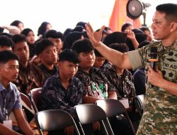 Danrem 043/Gatam Bekali Mahasiswa STKIP PGRI Bandar Lampung Nilai Bela Negara