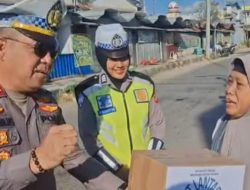 Aksi Humanis Satlantas Polres Sinjai, AKP Sudirman Turun Langsung Bantu Warga