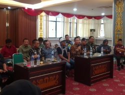 Dina Puspa Arogan, Ratusan Insan Pers Lampung Gerudug Balai Keratun